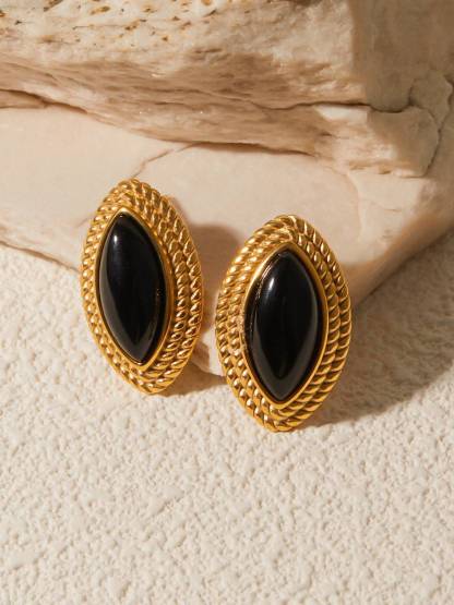 Horse-eye-shaped Agate Earrings
