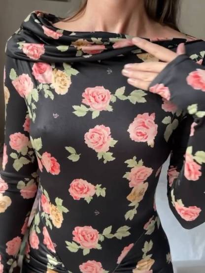 Distinctive Boat Neck Floral-Print Pleated Midi Dress