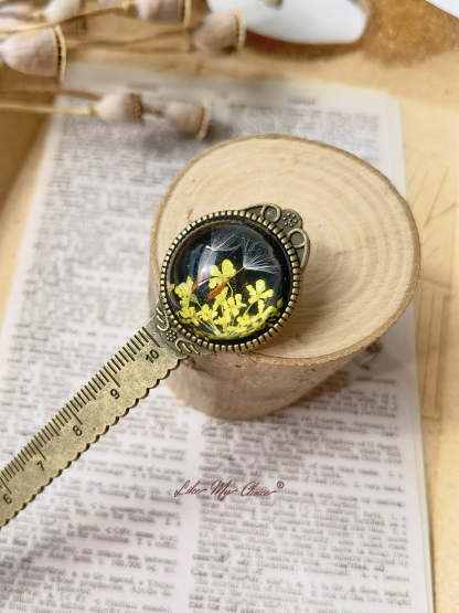 Gypsophila Dandelion Bronze Bookmark
