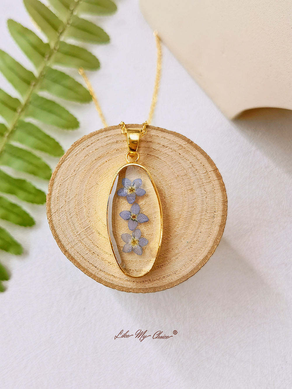 Forget Me Not Golden Oval Pendant Natural Resin Necklace