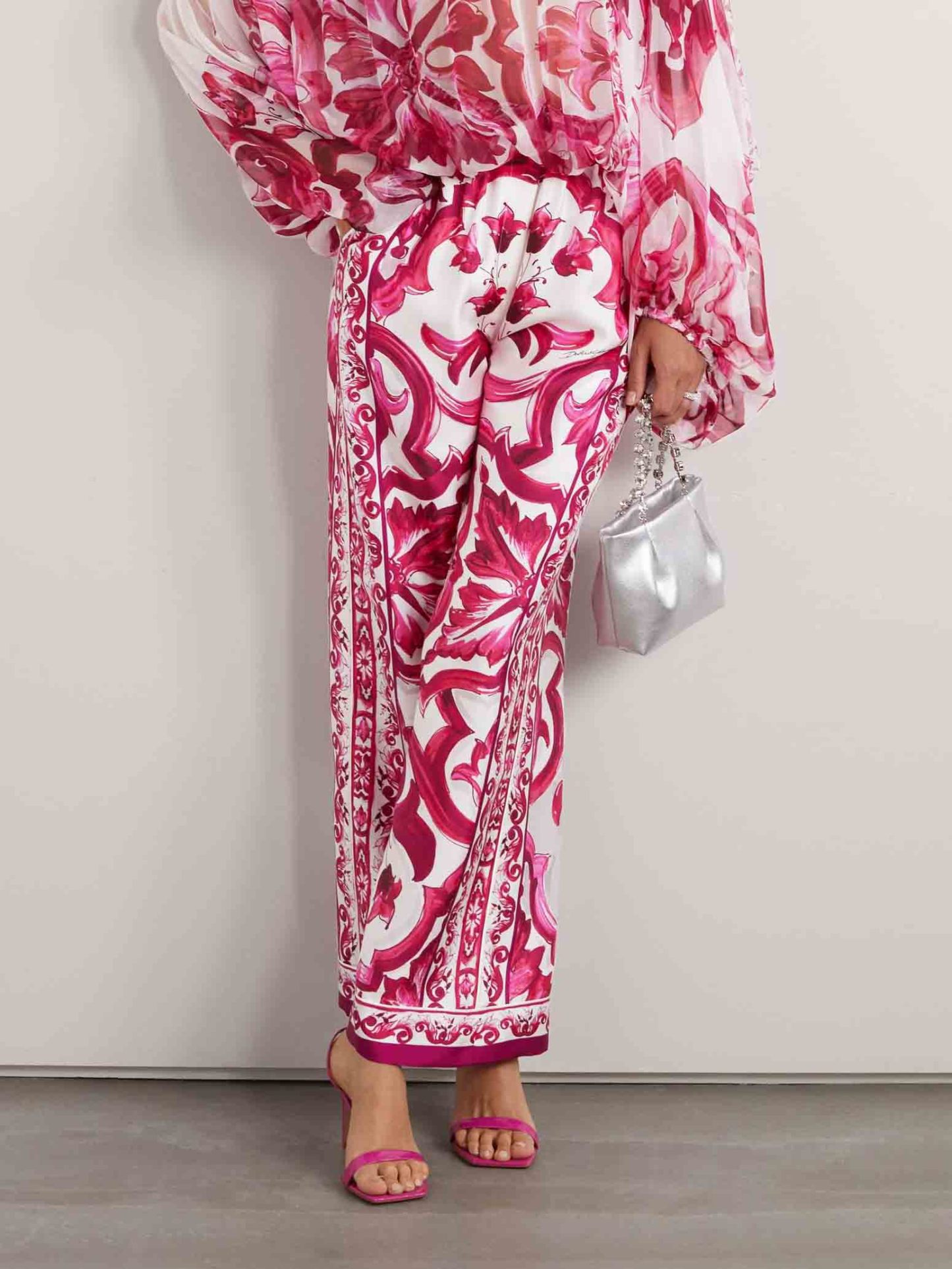 Elegant Baroque Floral Print Off-Shoulder Chiffon Two-Piece Set