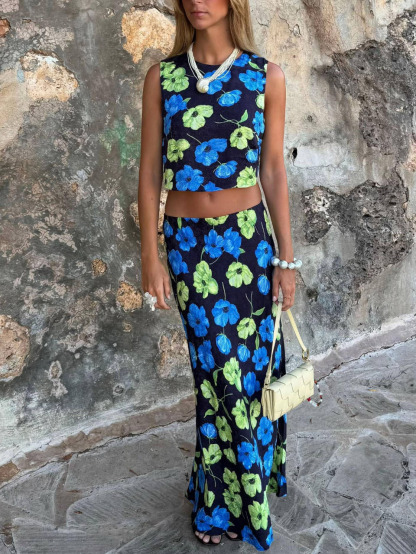 Floral-Print Open-Back Cropped Blouse