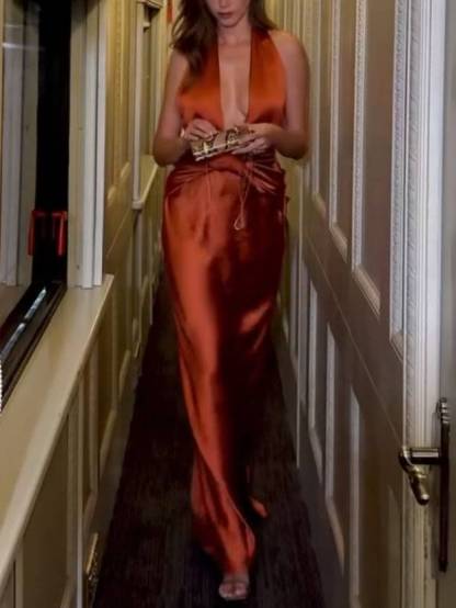 Deep V-Neck Backless Sexy Maxi Dress