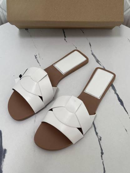 Minimalist Flat Slippers