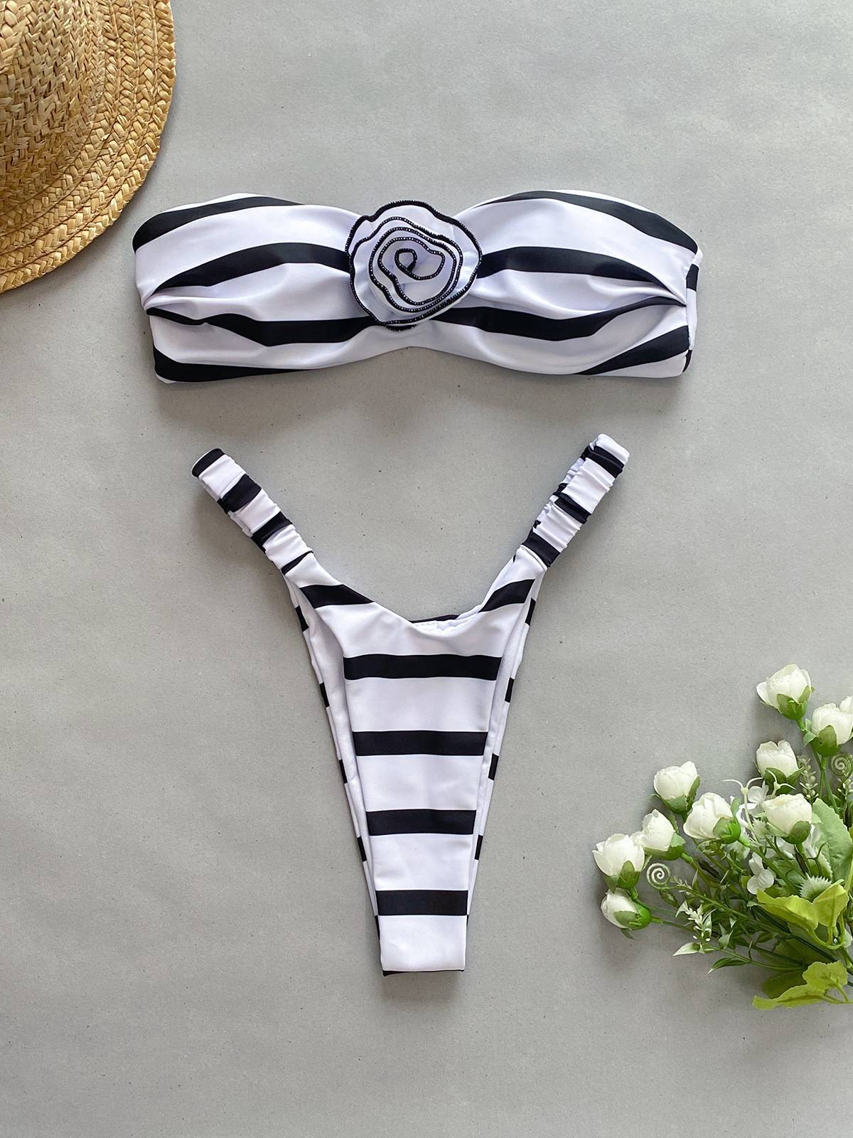 Three-Dimensional Flower Striped Bikini Two-Piece Set