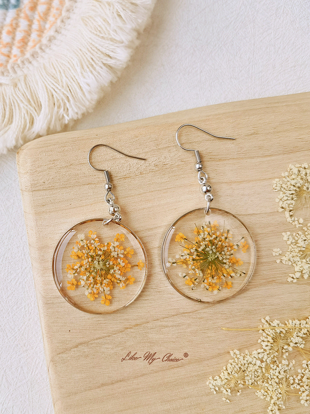 My 2024 queen sunflower earrings