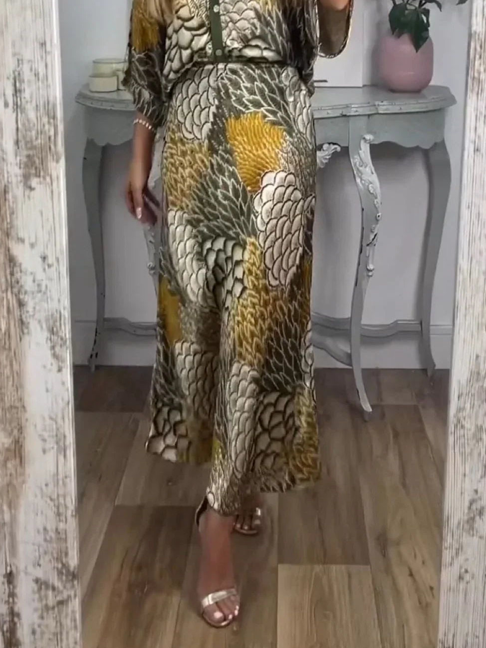 Retro Scale Print Satin Printed Skirt