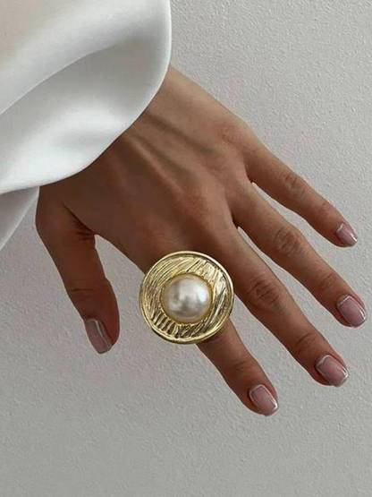 Unique Flower Ring