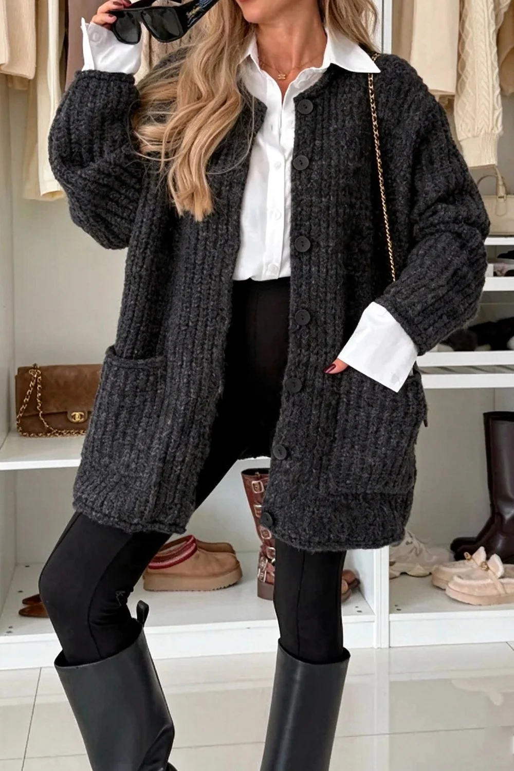 Chunky Ribbed Knit Button-Up Cardigan Sweater with Pockets [erp-image:f475f3db24b66af46cdae961]