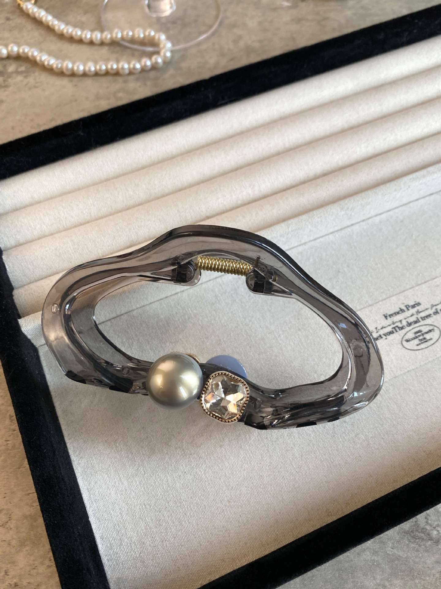 Minimalist Grab Hairpin