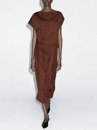 Minimalist Back Slit Midi Dress