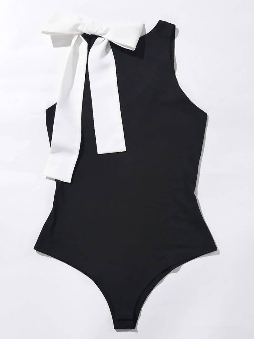 Contrast Color Sleeveless Bow Pullover Bodysuit