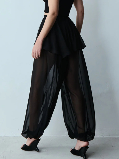 Black Bloomers With A Layered Skirt