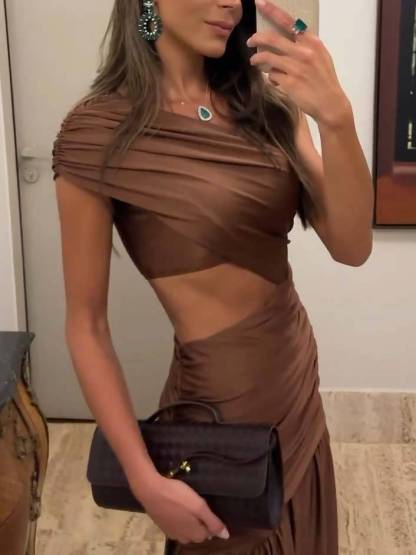 Unique Off-shoulder Waist Hollow Maxi Dress