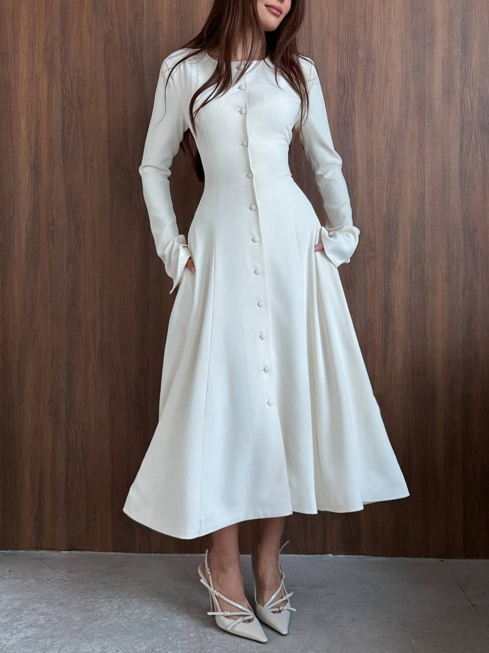 Slim-Fit High-Waist Lace-Up A- Line Midi Dress