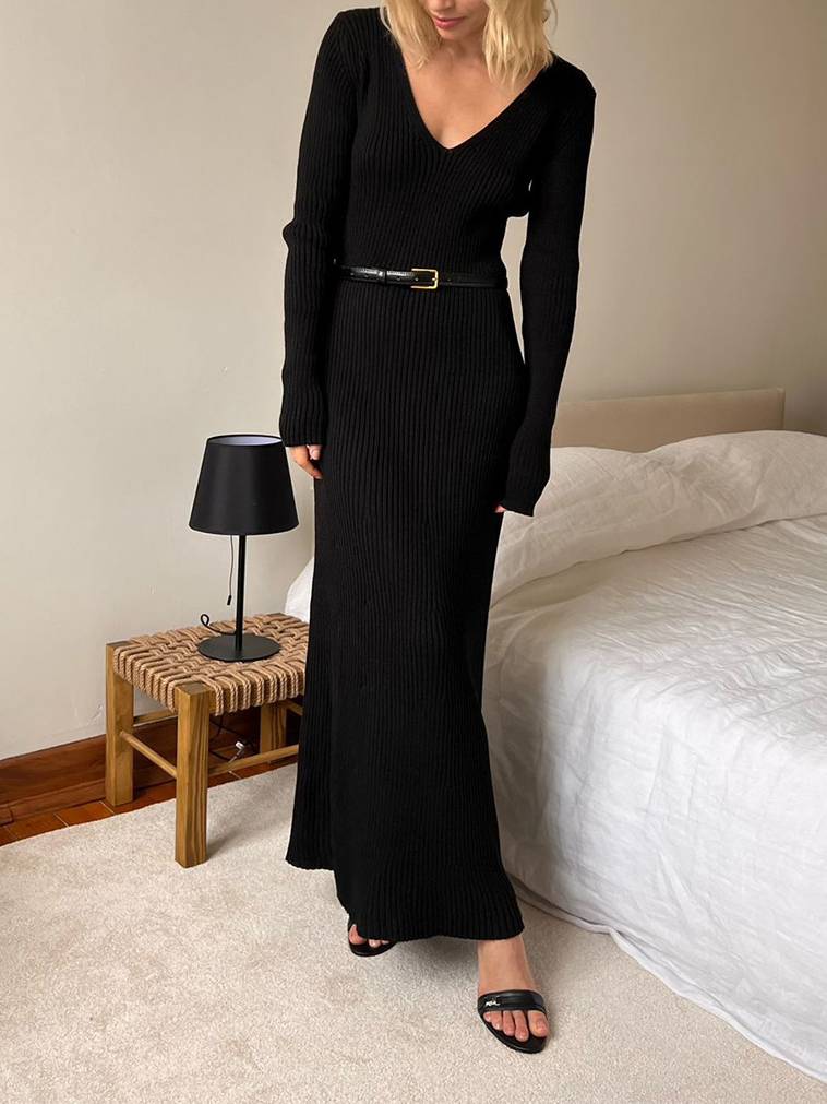 Minimalist Long Sleeve Knitted Maxi Dress