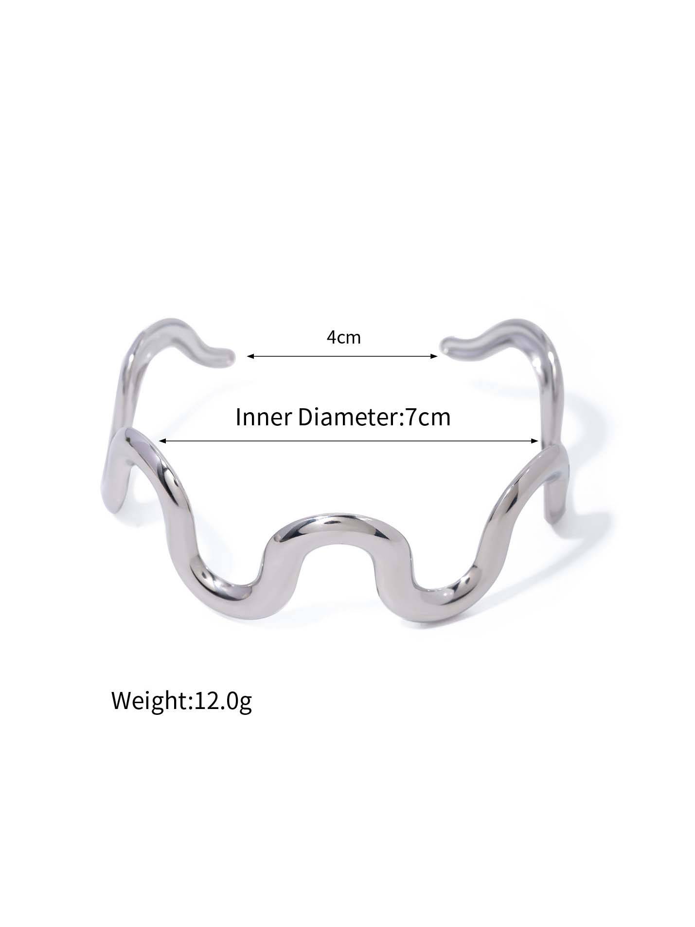 Minimalist Irregular Curve Bracelet