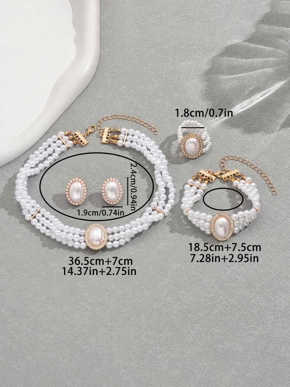 Versatile Retro Multi-layer Diamond And Pearl Clavicle Necklace Set