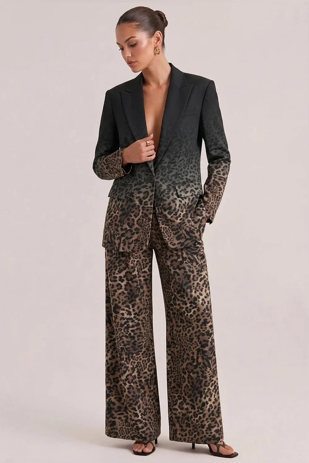 Ombré Leopard Print Blazer and Wide Leg Pants Two Piece Suit Set [erp-image:0f27d9ff8d6b67a523b21dd4]