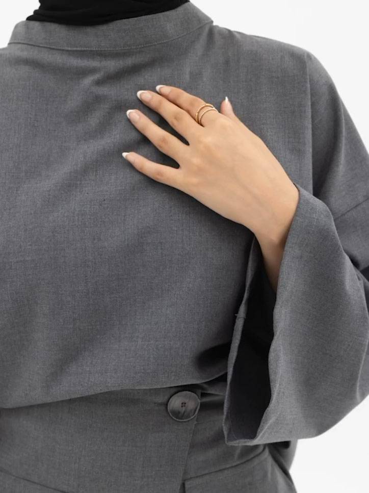 Minimalist Long Sleeve Top And Skirt Set