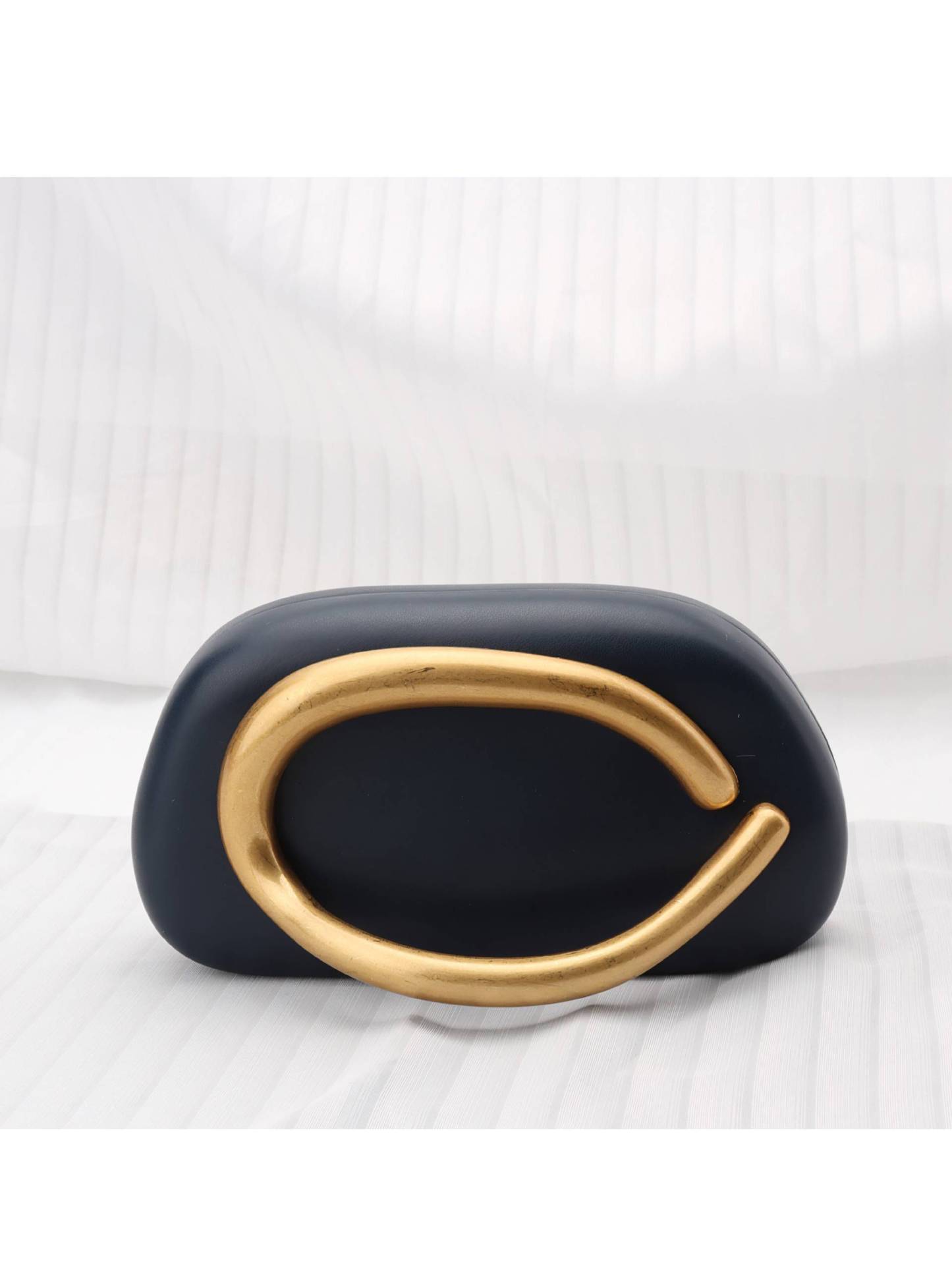 Shell Clutch Chain Bag
