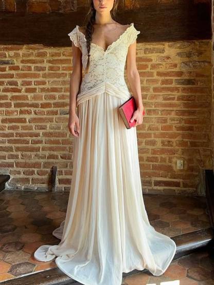 V-Neck Lace-Splicing Maxi Dress