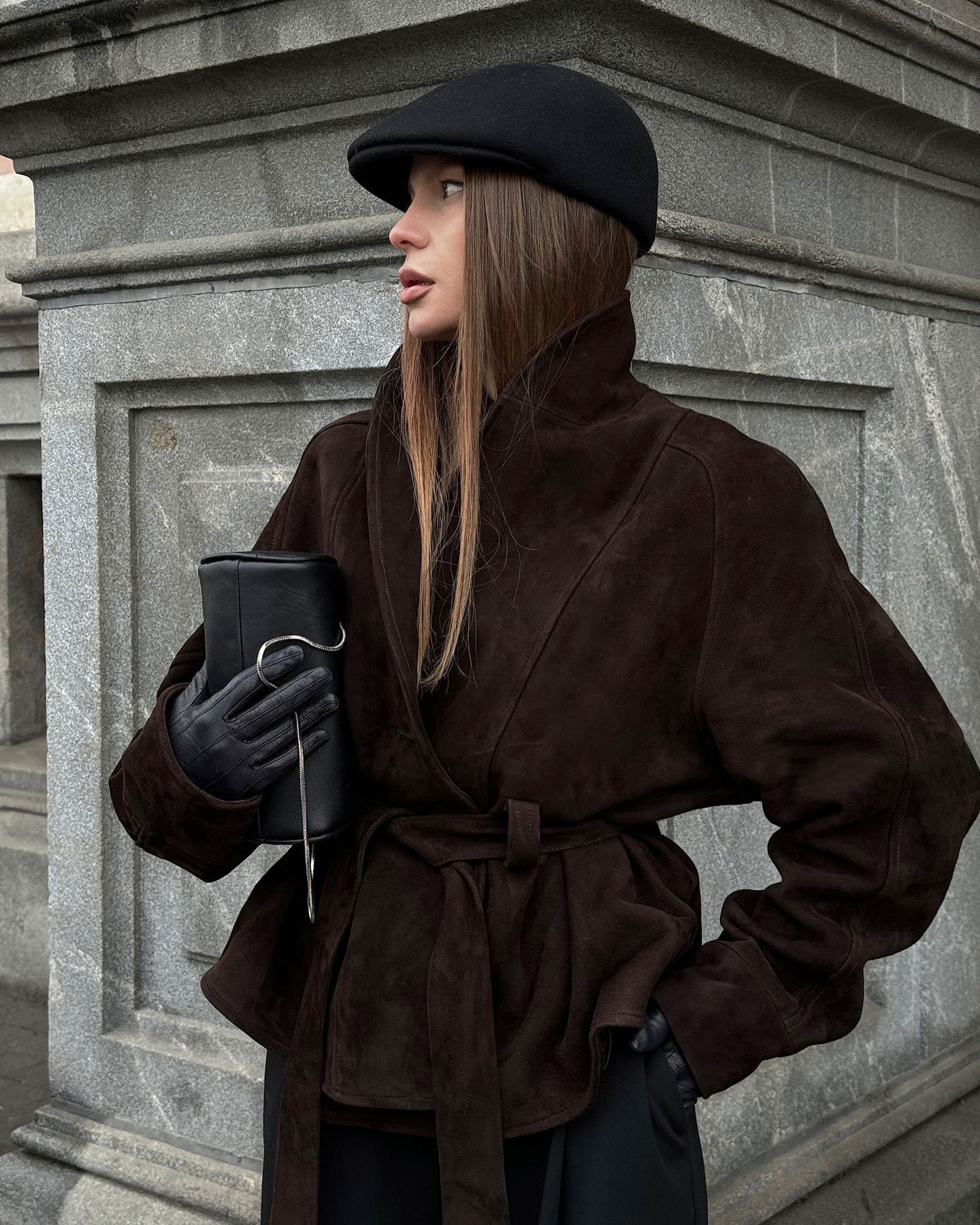 Women's Autumn/Winter Vintage-Style Faux Suede Jacket with Belt – Long-Sleeved, Brushed Finish
