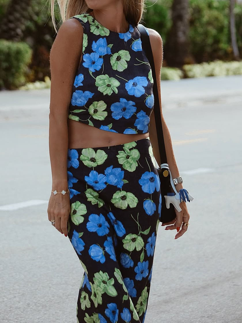 Floral-Print Open-Back Cropped Blouse