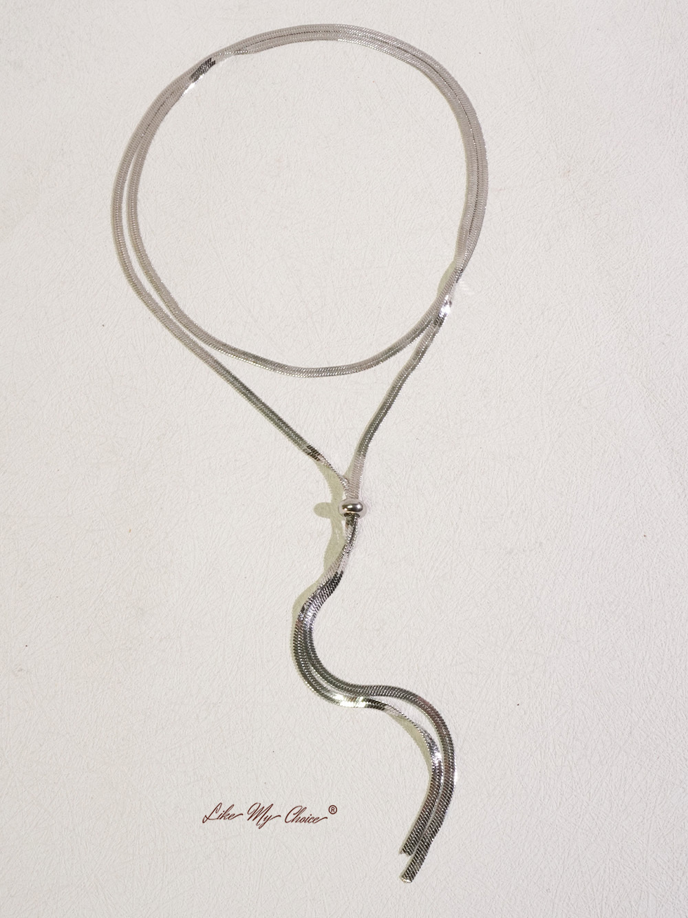 Simple And Versatile Snake Bone Necklace