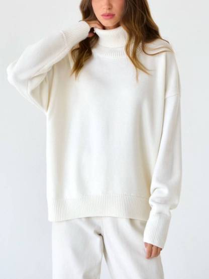 Minimalist Turtleneck Pullover Sweater
