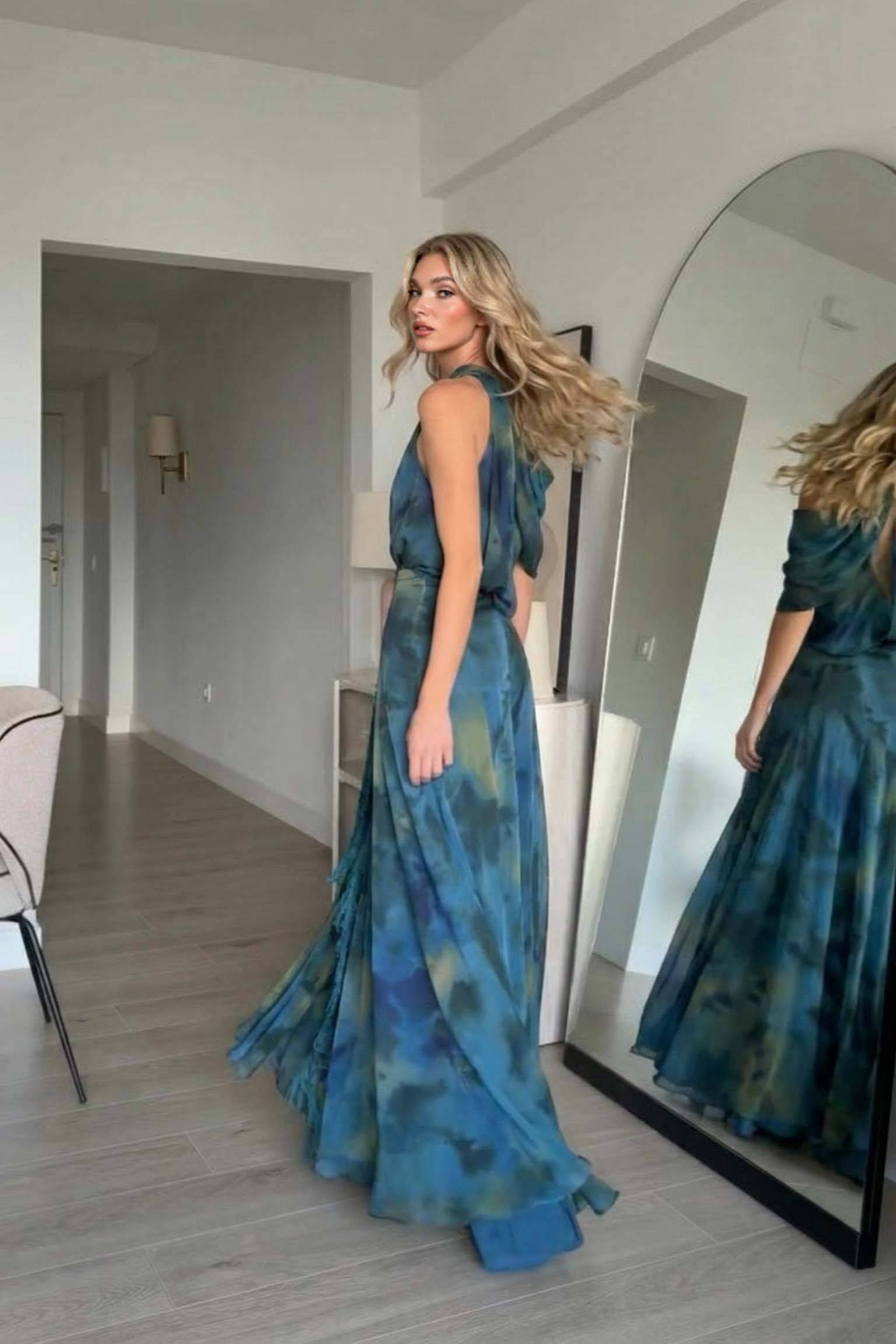 Asymmetric Design Printed Top Scarf And Skirt Set