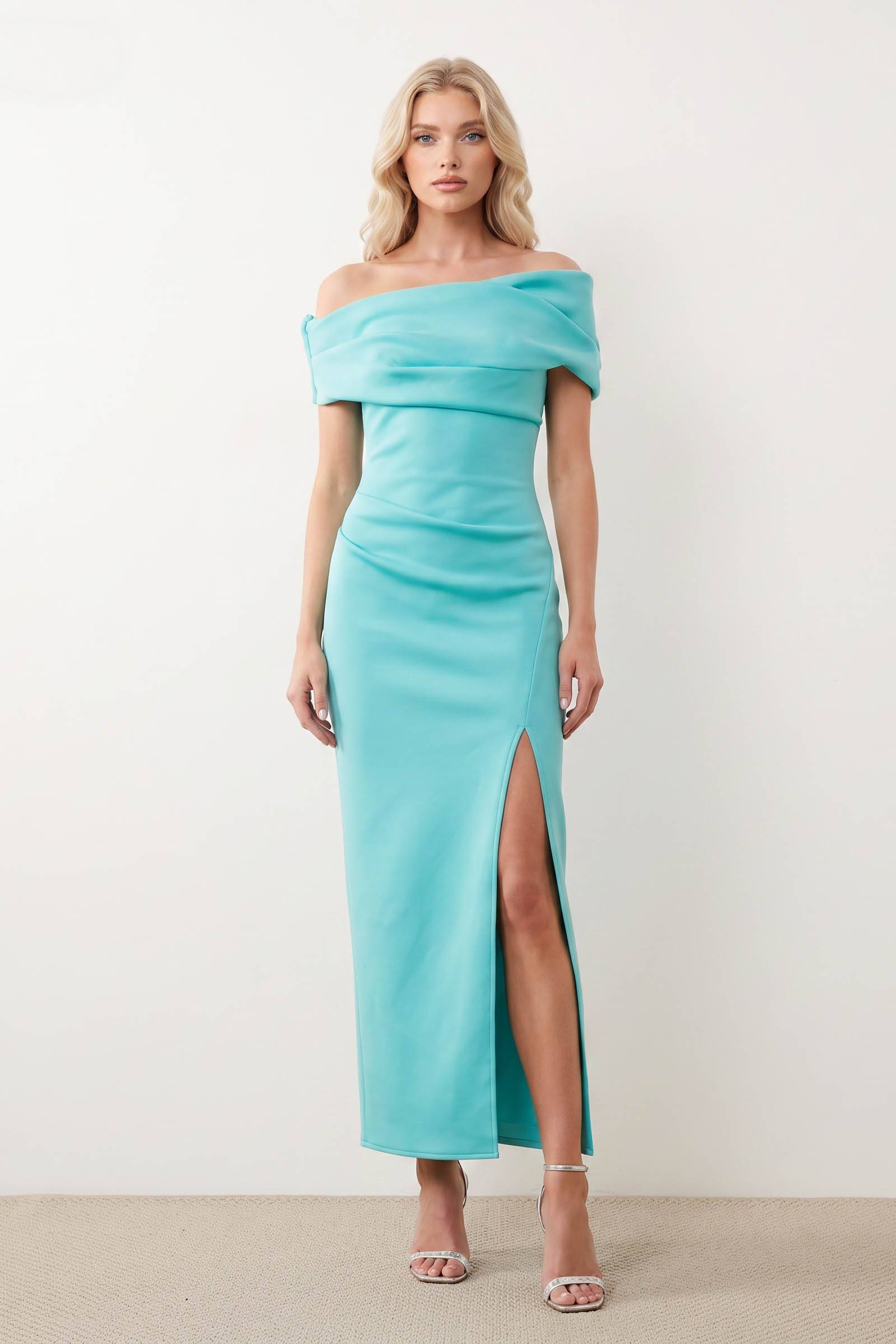 Off-shoulder Pleated Maxi Dress