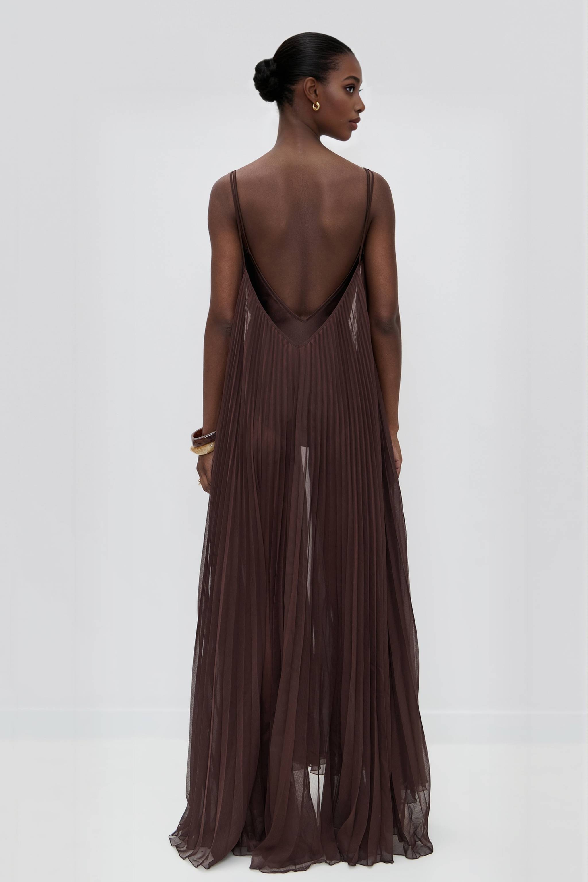 Loose Pleated Strap Maxi Dress