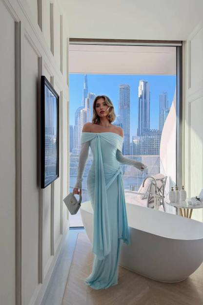 Off-Shoulder Lace-Up Design Maxi Dress