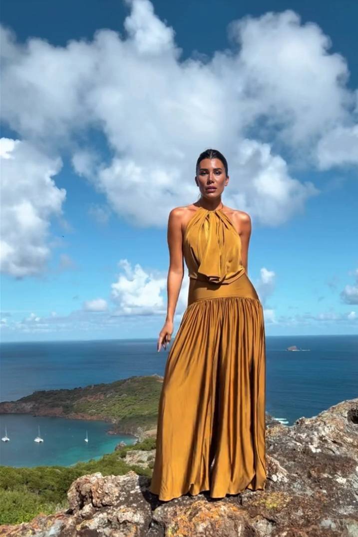 Halter-Neck Backless Bodysuit And Wide Leg Pants Set