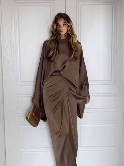 Minimalist Loose Shirt And Lace-up Skirt Suit