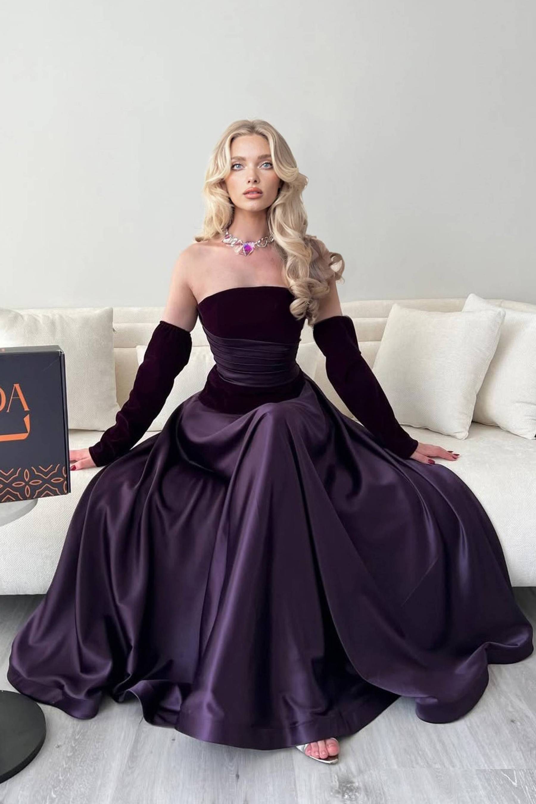 Velvet Splicing Pleated Maxi Dress