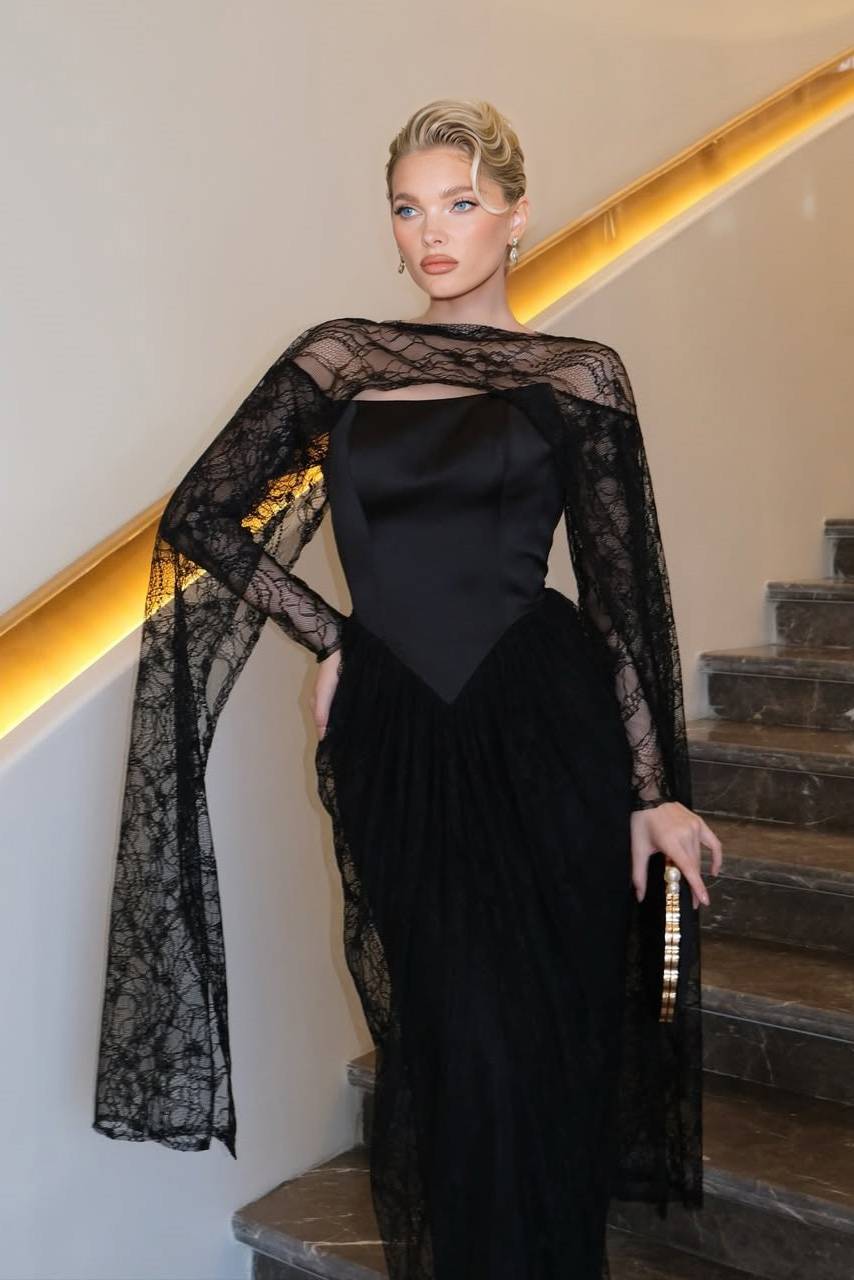 Lace Cape Off-shoulder Long Sleeve Maxi Dress