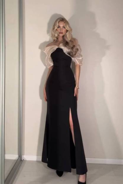 Off-shoulder Slit Maxi Dress