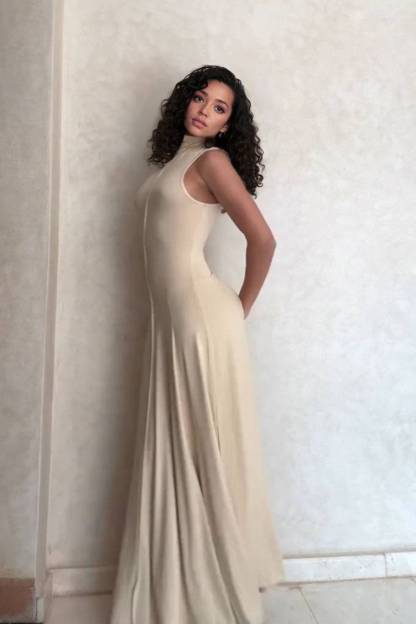 Minimalist Turtleneck Sleeveless Maxi Dress