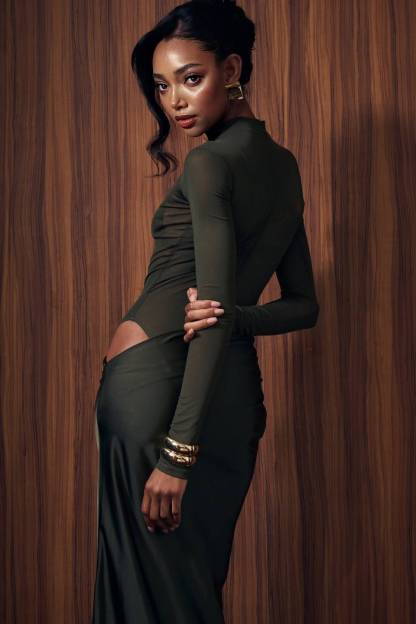 Hollow Pleated Maxi Dress