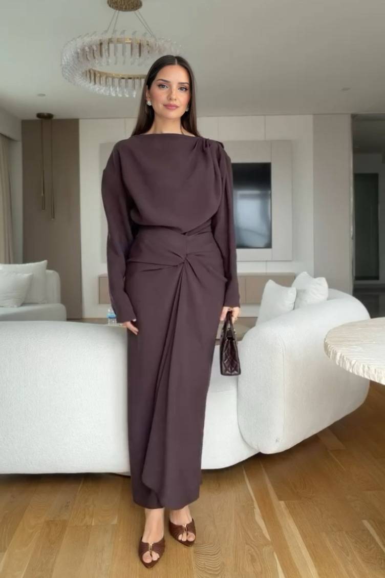 Boat Neck Pleated Slim Fit Maxi Dress