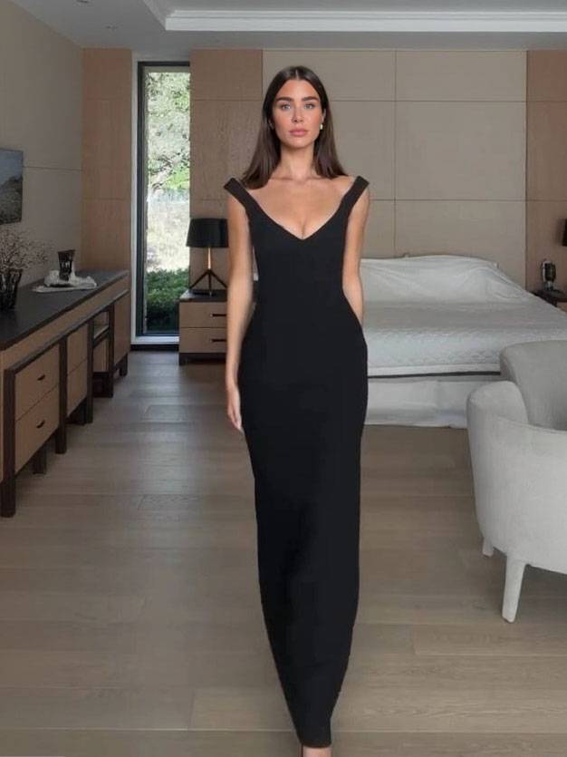 Minimalista V-nyakú, karcsúsított maxi ruha