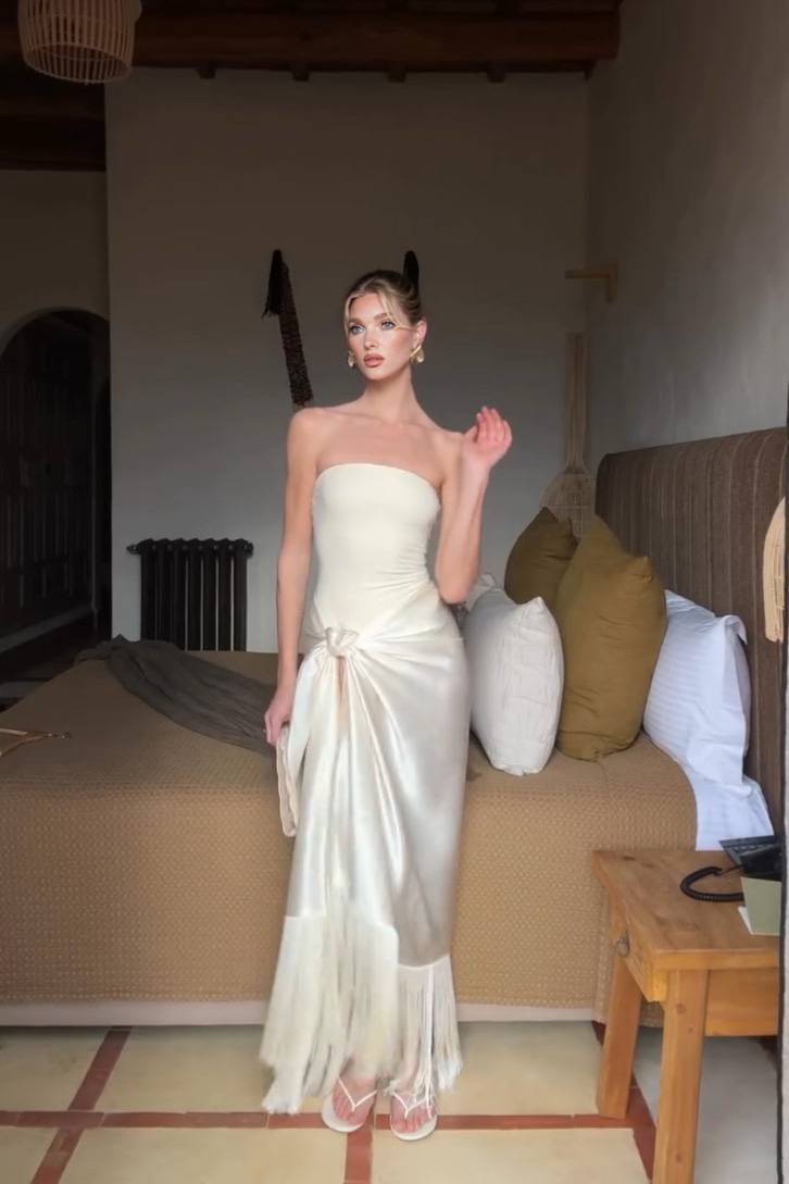 Bodysuit And Tassel Skirt Set