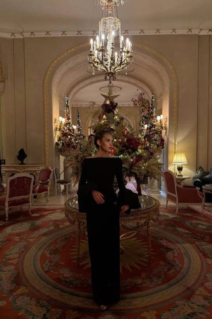 Boat Neck Bell Sleeve Slim-Fit Maxi Dress