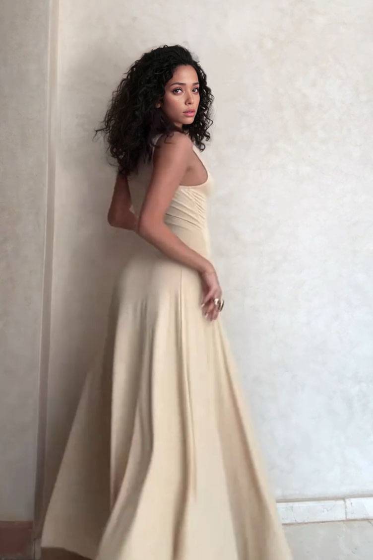 Minimalist Turtleneck Sleeveless Maxi Dress