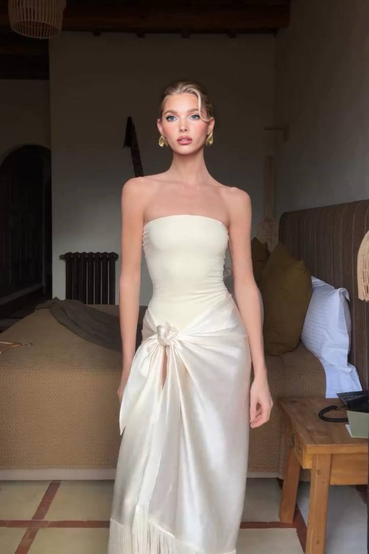 Bodysuit And Tassel Skirt Set