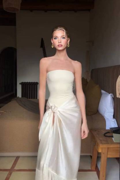 Bodysuit And Tassel Skirt Set