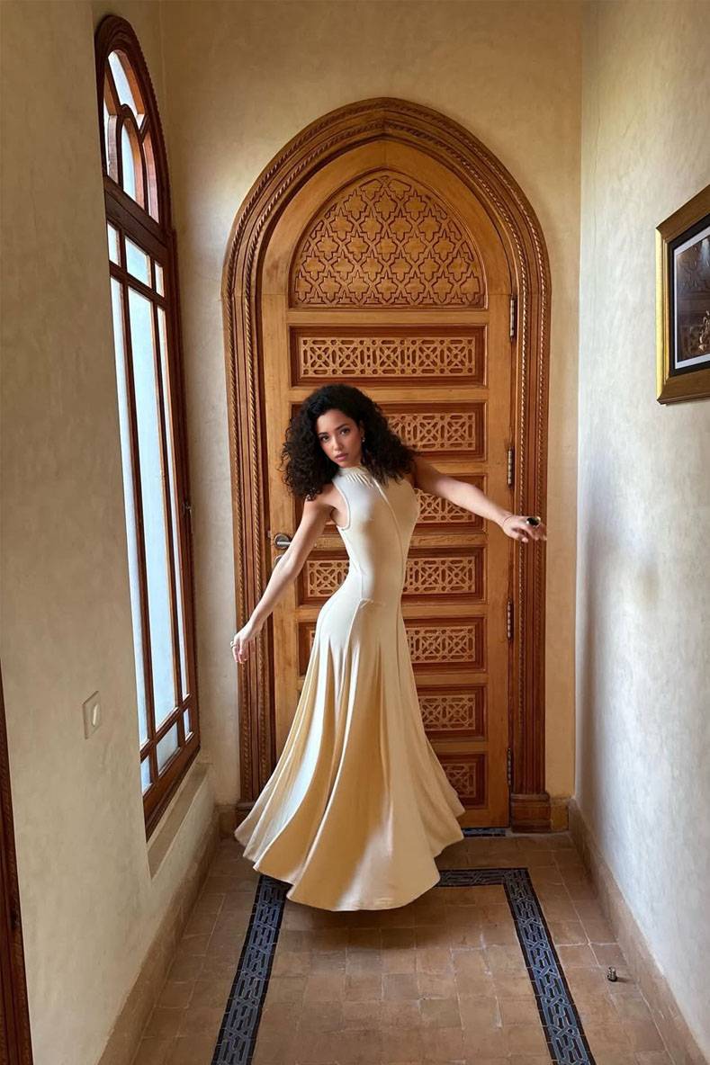 Minimalist Turtleneck Sleeveless Maxi Dress