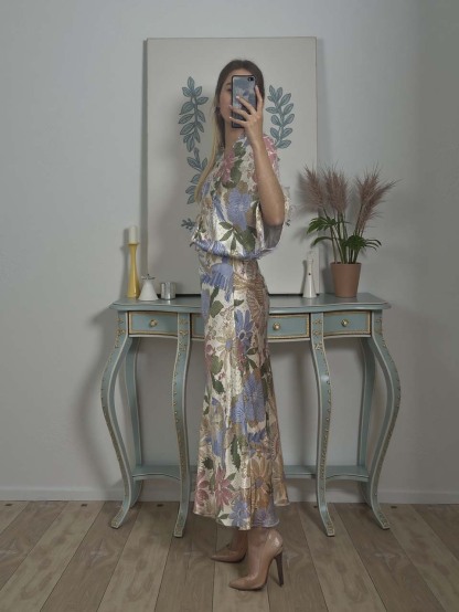 Exquisite Satin Floral Print Off-shoulder Shirt